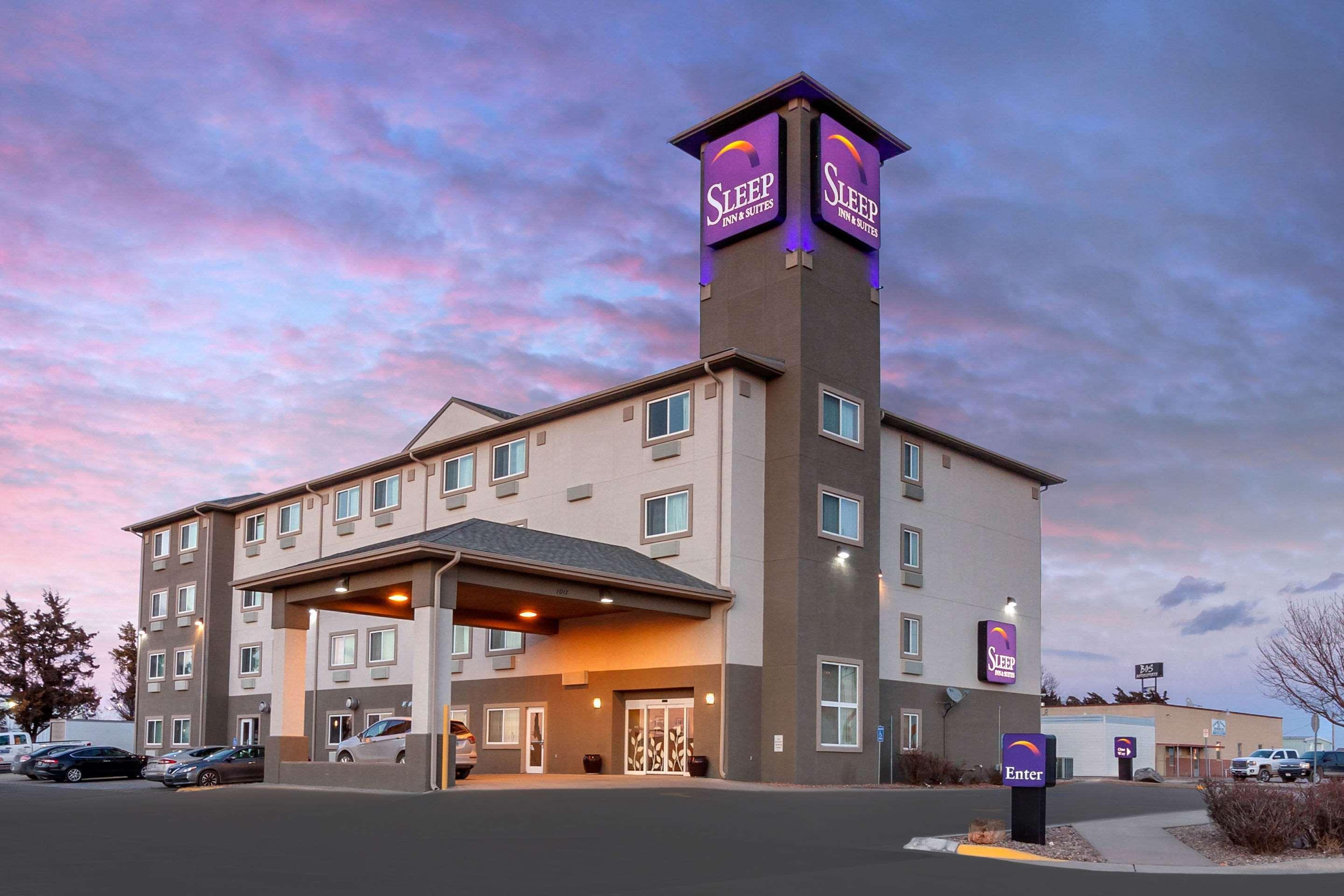 Sleep Inn & Suites Hays I-70 Экстерьер фото